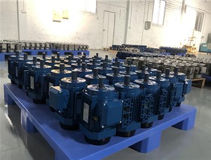 三相異步電動機按轉子繞組結構有哪兩種