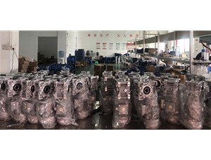 三相異步電動(dòng)機(jī)反接制動(dòng)的優(yōu)點(diǎn)是