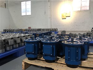 三相異步電動機(jī)和變頻電機(jī)的區(qū)別