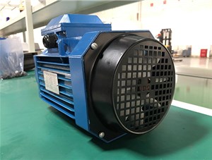 三相異步電動(dòng)機(jī)的繞組設(shè)計(jì)和線圈布局